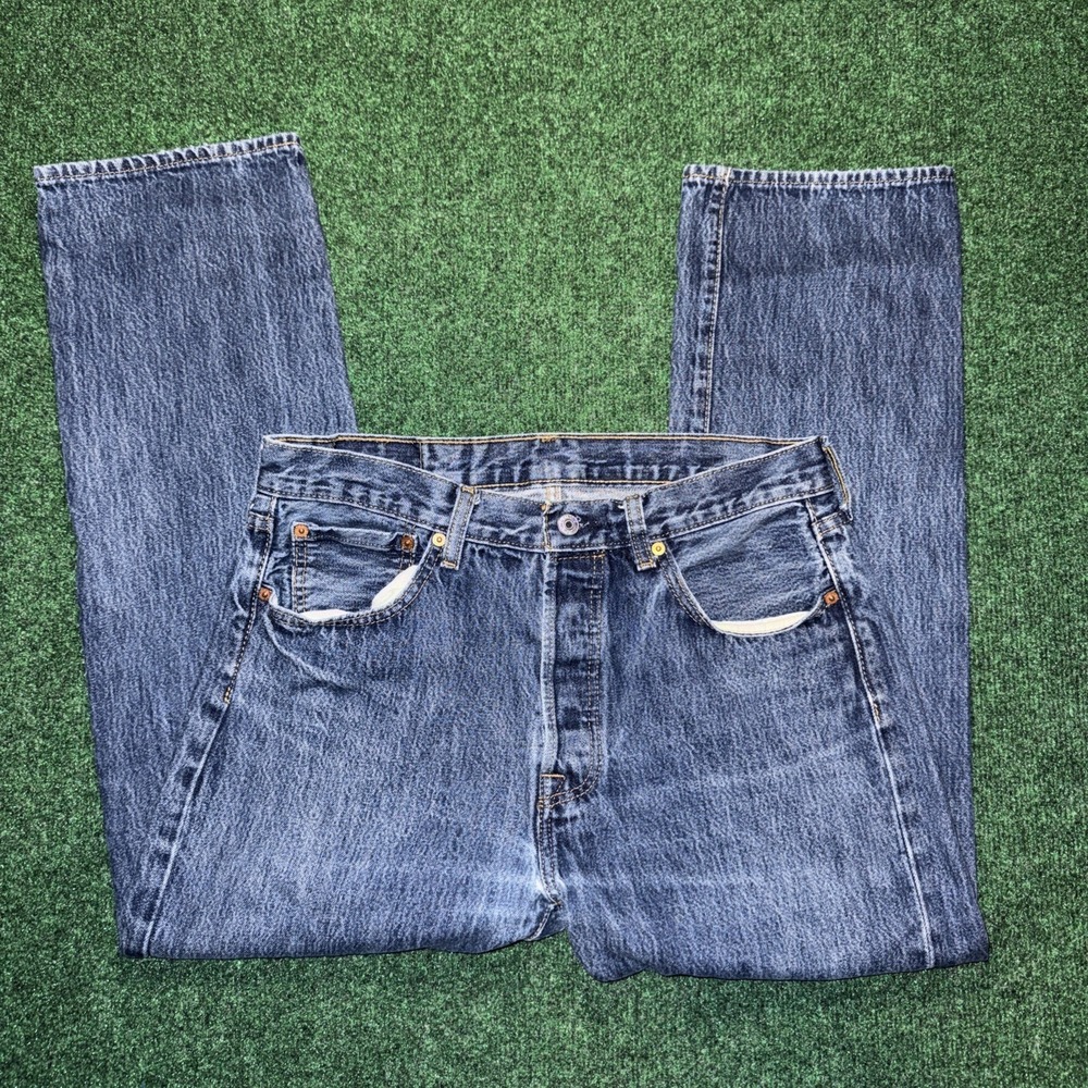 Men's 501 Levis Blue Jeans Button Fly Zip Size 33x29 J17
